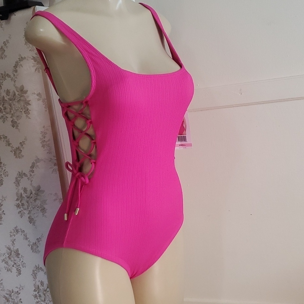 SANCTUARY SOCIAL STANDARD NWT pink ribbed square neck one piece swimsuit Size S